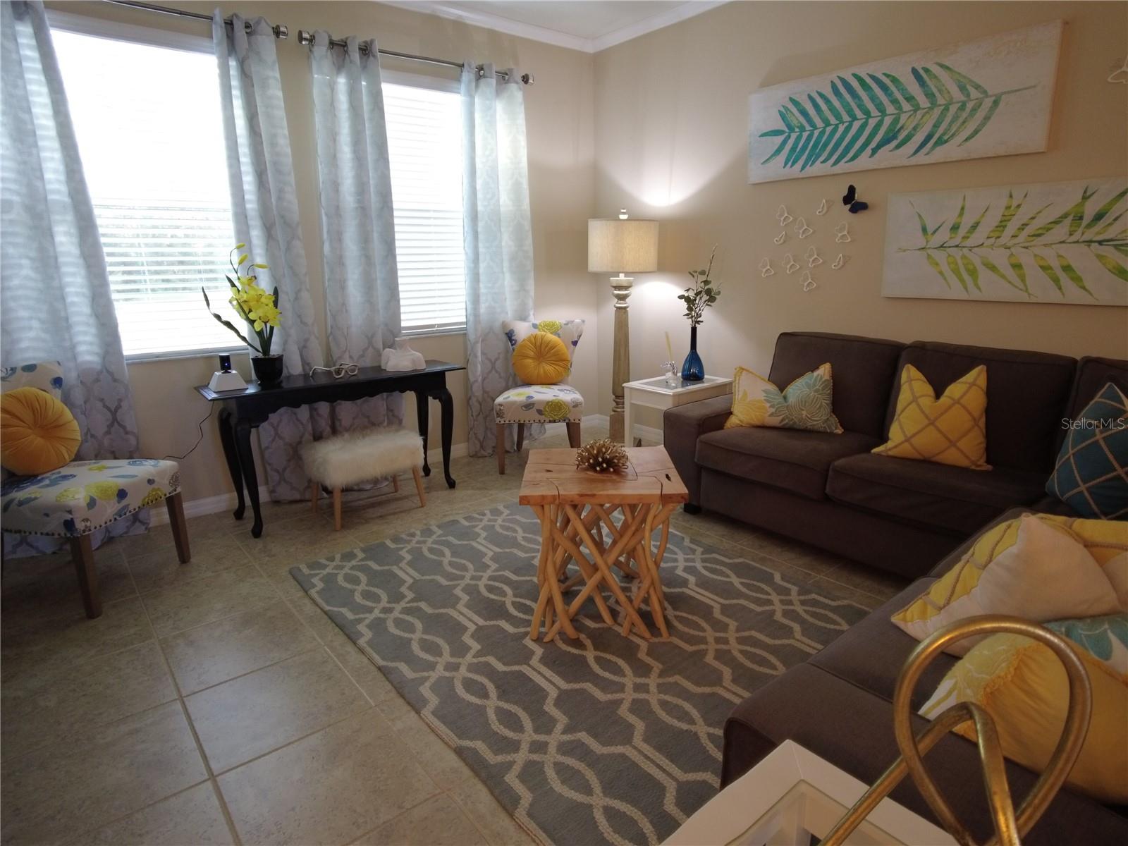 AUTUMN OAKS - Residential