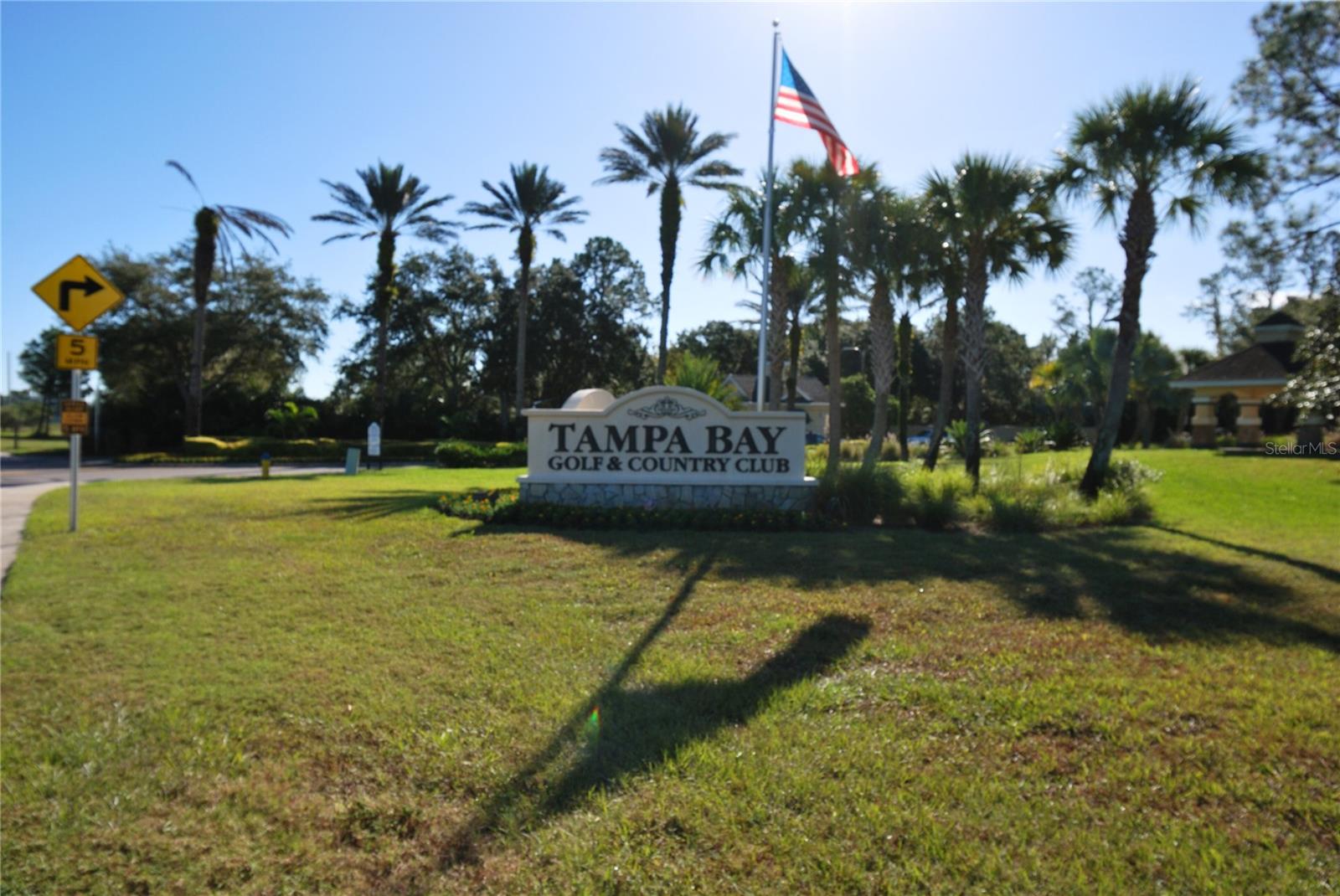 AUTUMN OAKS - Residential