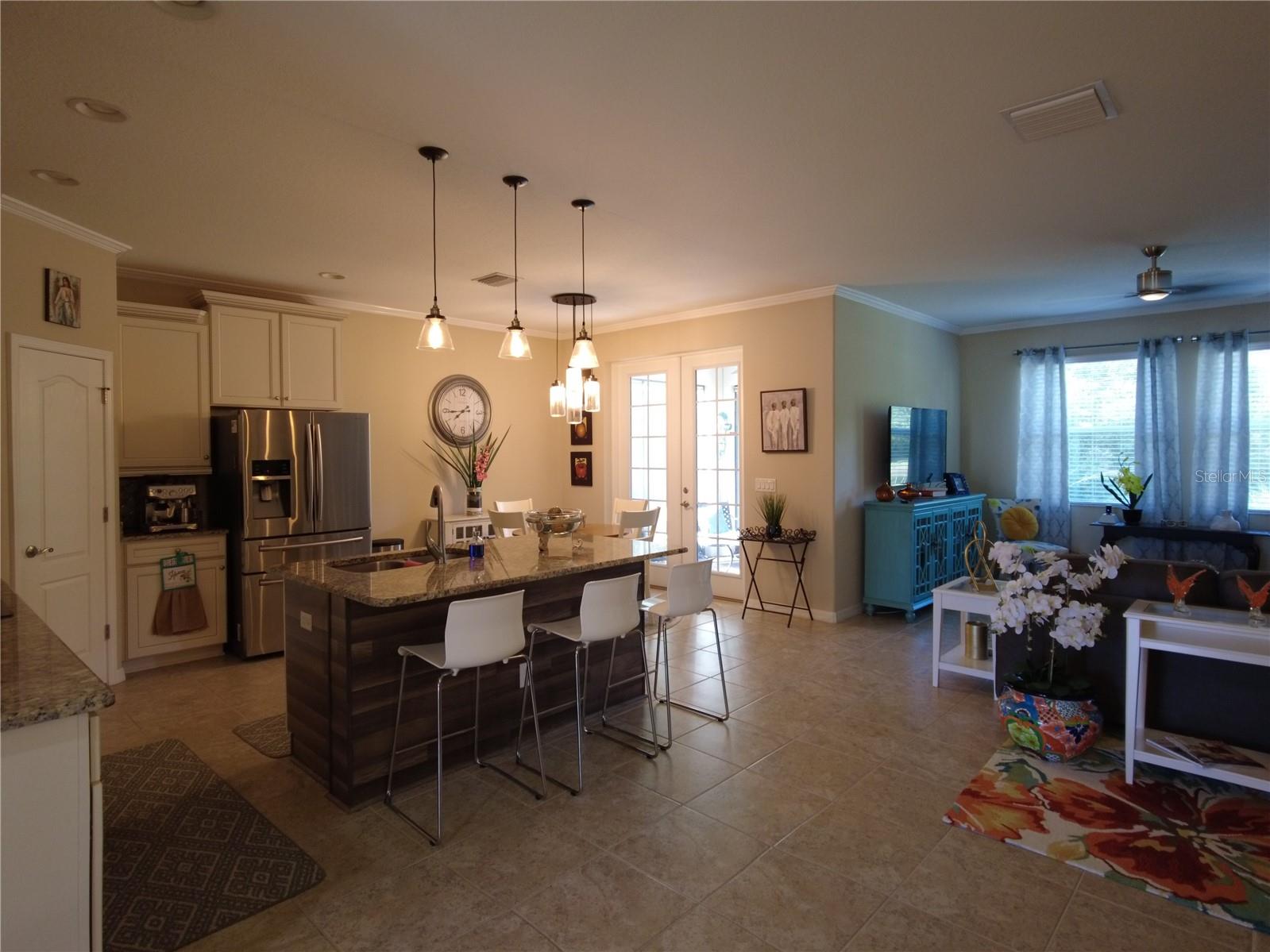 AUTUMN OAKS - Residential