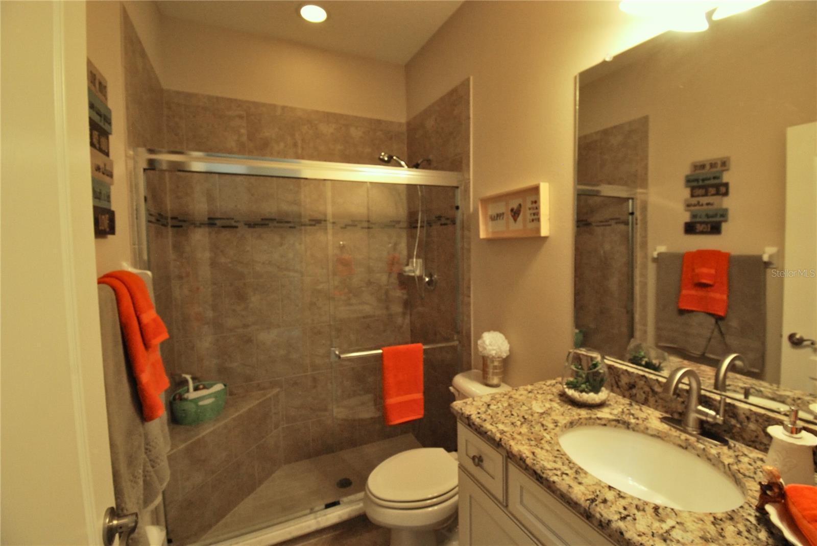 AUTUMN OAKS - Residential