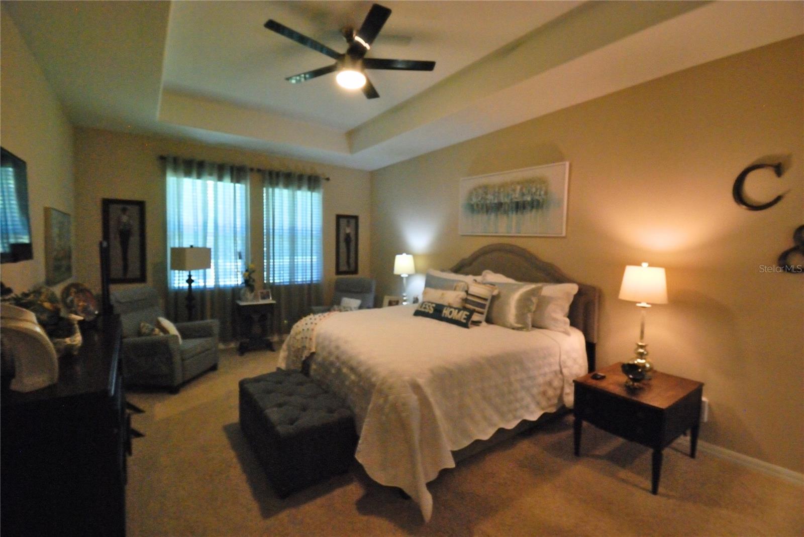 AUTUMN OAKS - Residential