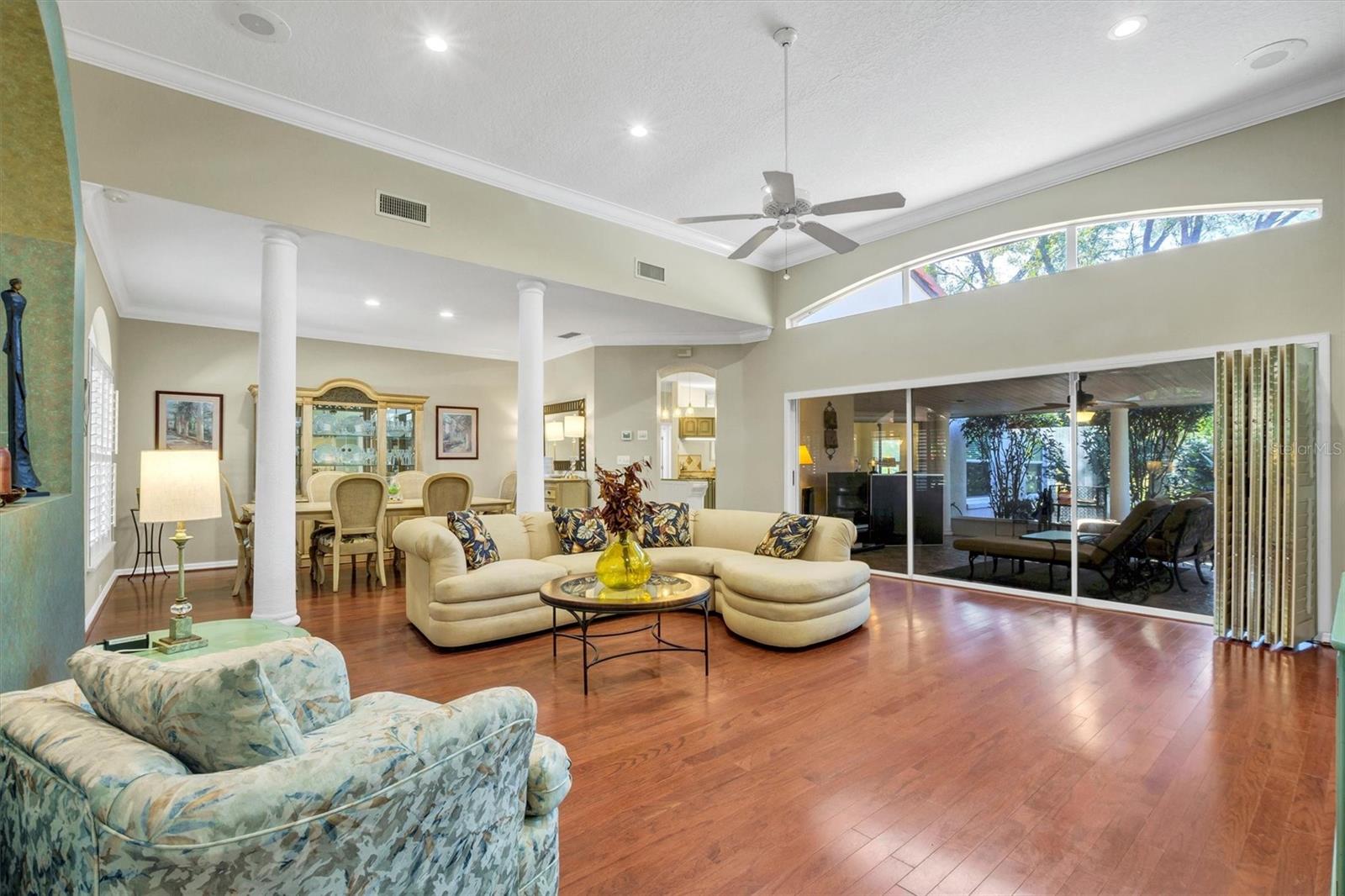 COUNTRY CLUB VILLAGE PH 03 - Residential