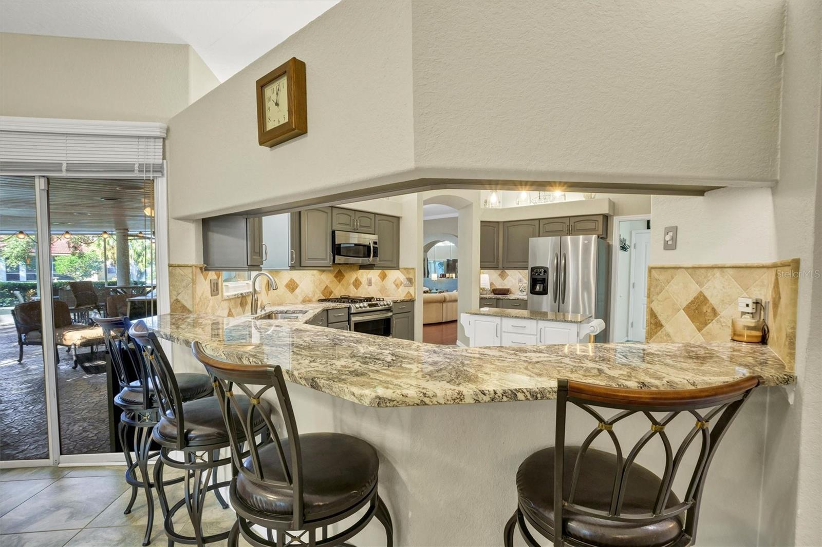 COUNTRY CLUB VILLAGE PH 03 - Residential