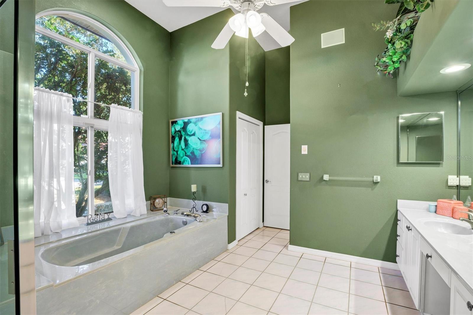 COUNTRY CLUB VILLAGE PH 03 - Residential