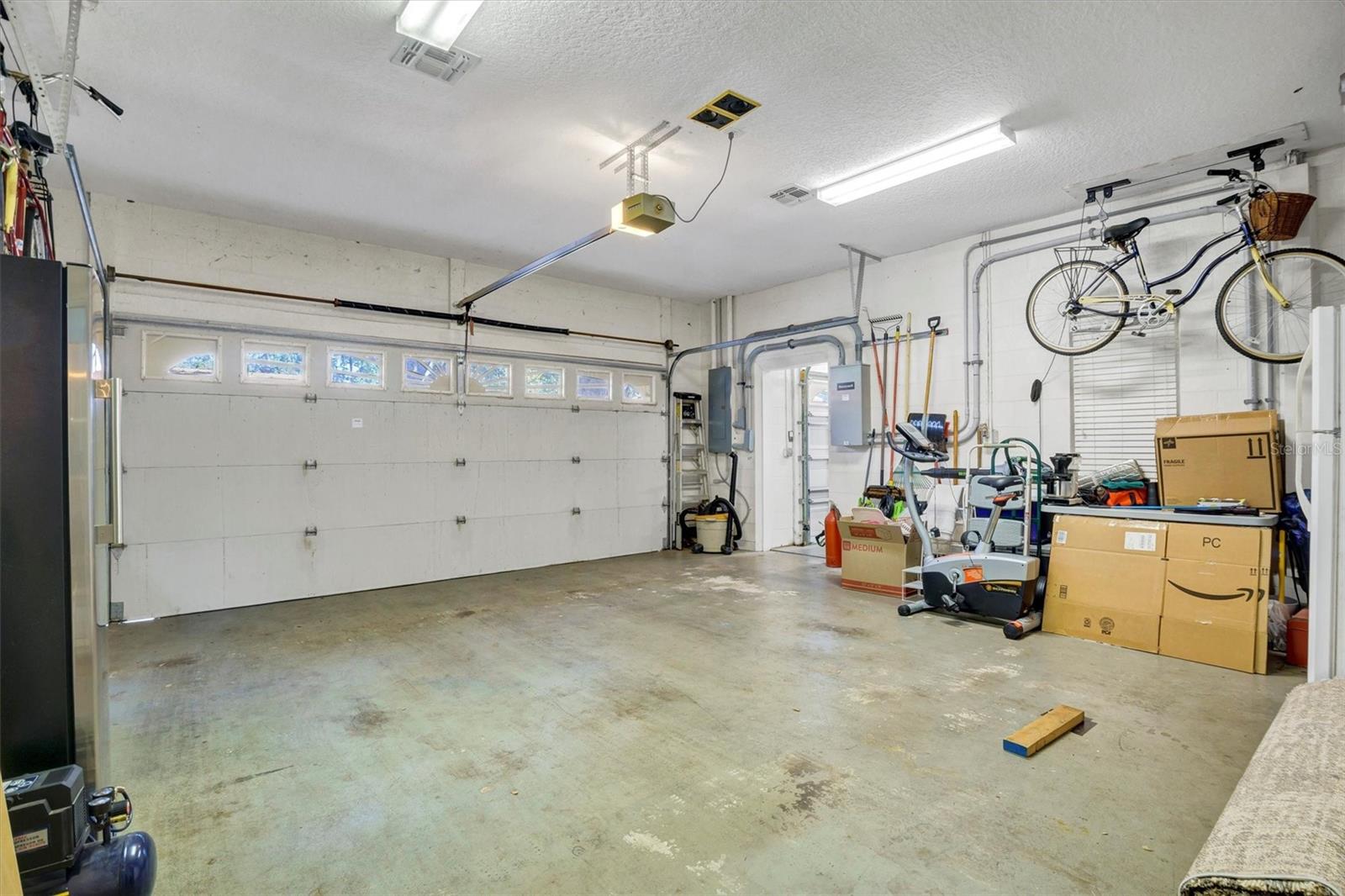 COUNTRY CLUB VILLAGE PH 03 - Residential