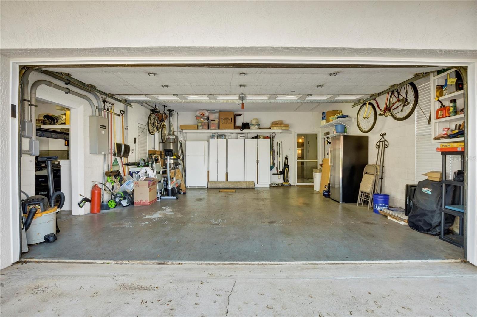 COUNTRY CLUB VILLAGE PH 03 - Residential