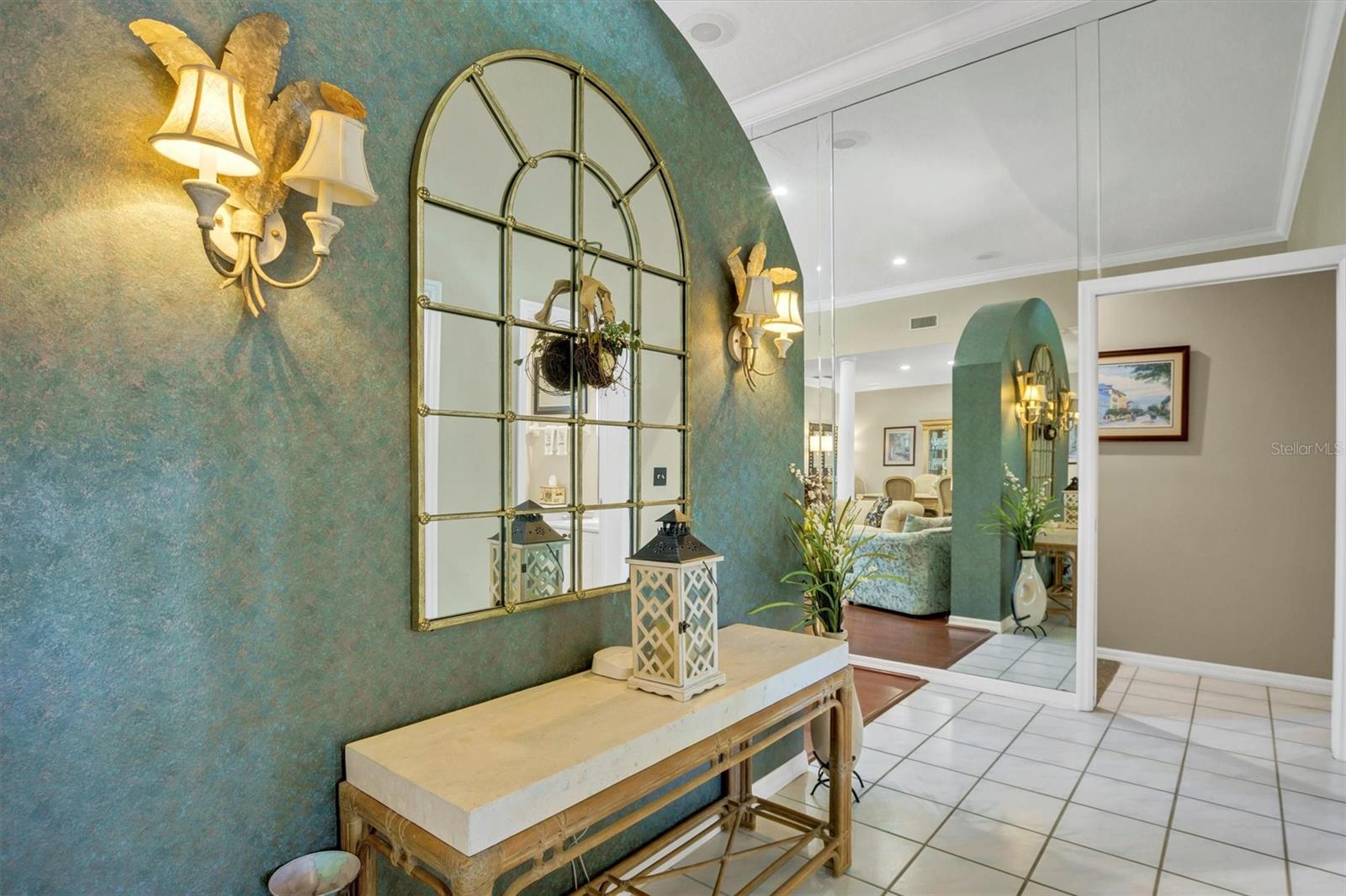 COUNTRY CLUB VILLAGE PH 03 - Residential