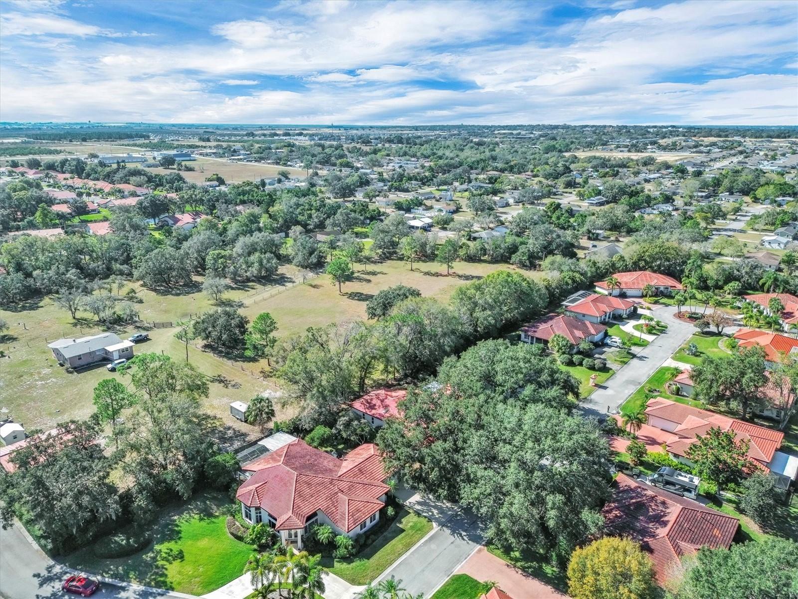 COUNTRY CLUB VILLAGE PH 03 - Residential