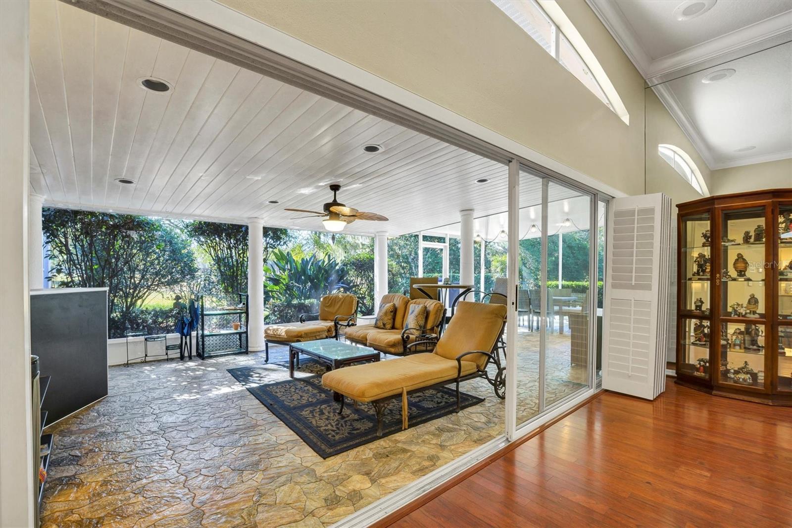 COUNTRY CLUB VILLAGE PH 03 - Residential