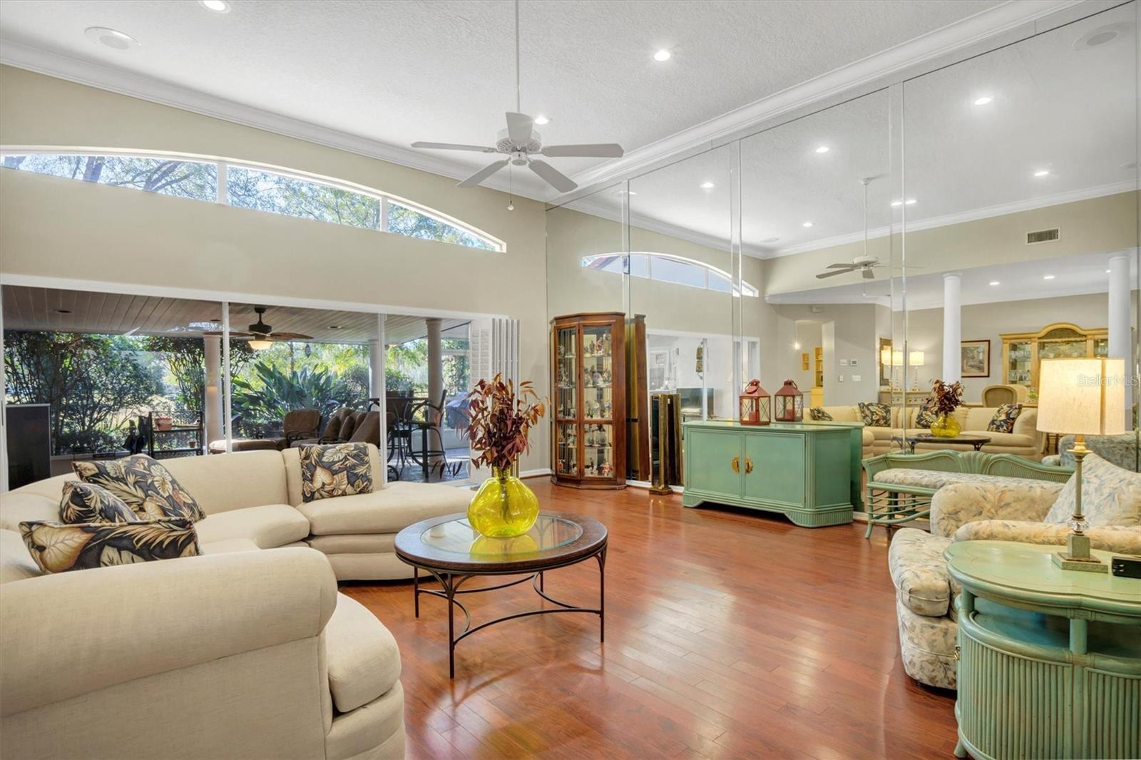 COUNTRY CLUB VILLAGE PH 03 - Residential