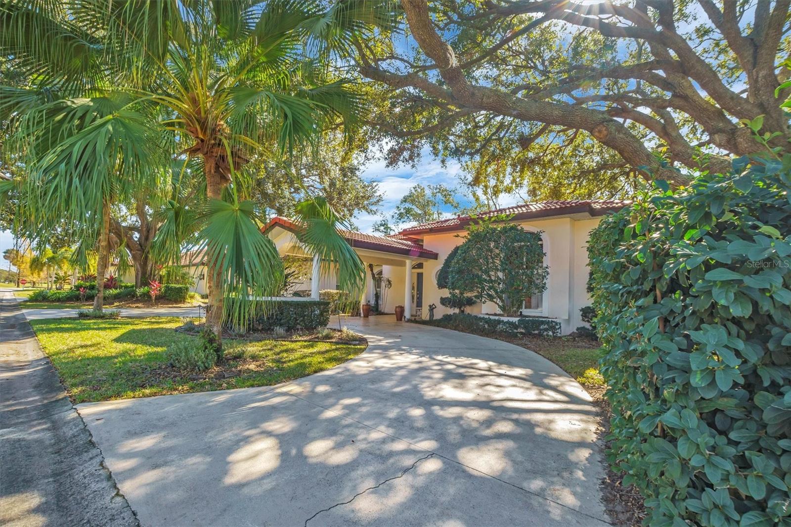 COUNTRY CLUB VILLAGE PH 03 - Residential