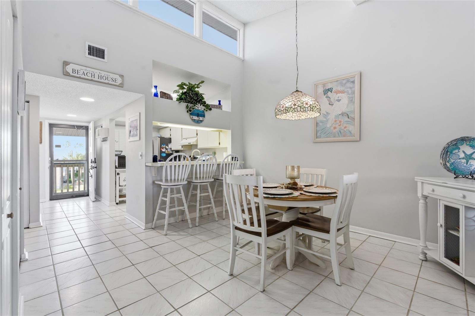 TIDES OF CAPRI WEST CONDO - Residential