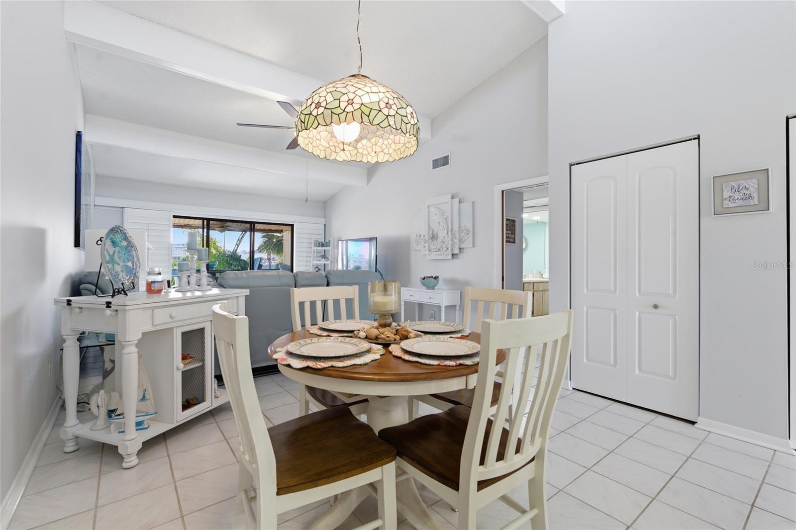 TIDES OF CAPRI WEST CONDO - Residential