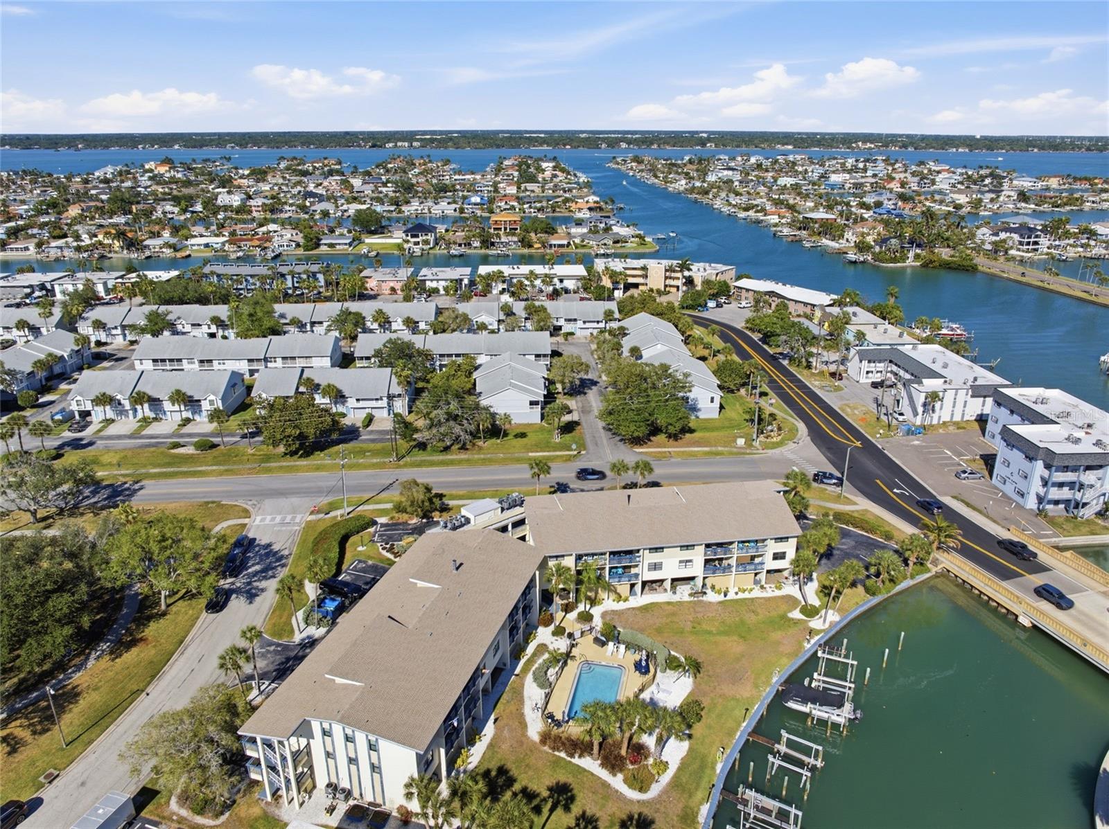 TIDES OF CAPRI WEST CONDO - Residential