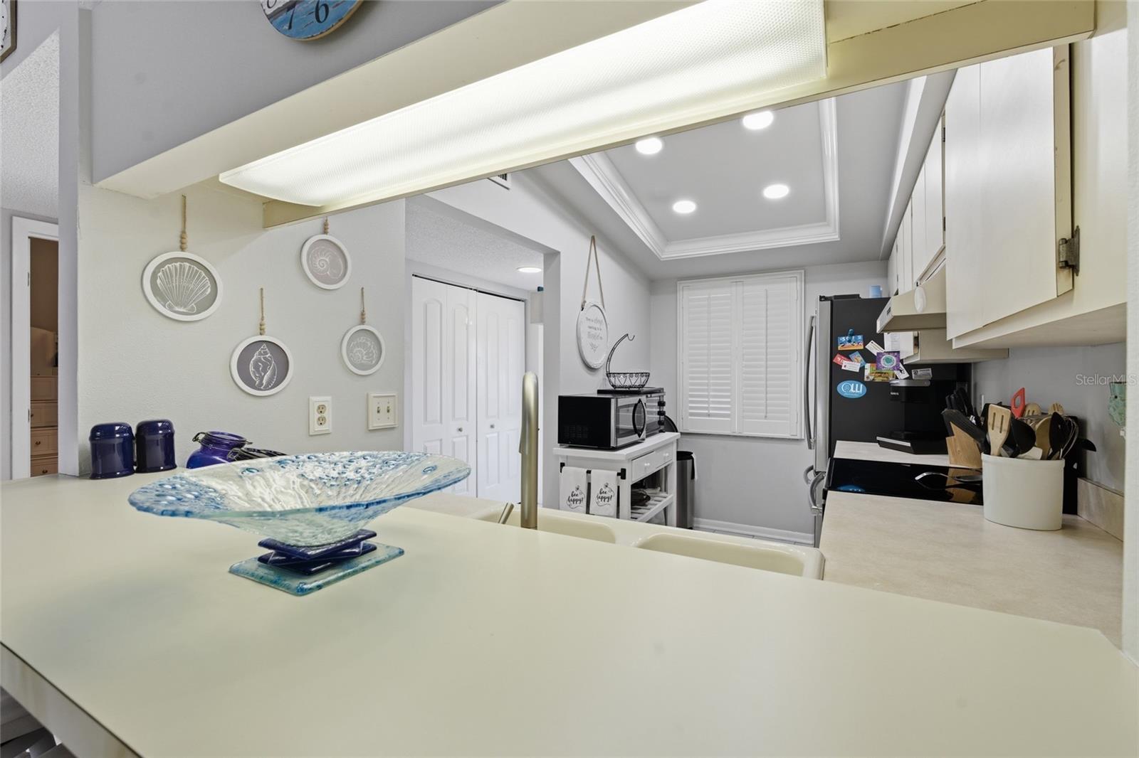 TIDES OF CAPRI WEST CONDO - Residential