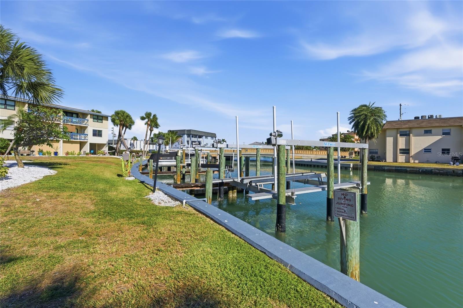 TIDES OF CAPRI WEST CONDO - Residential