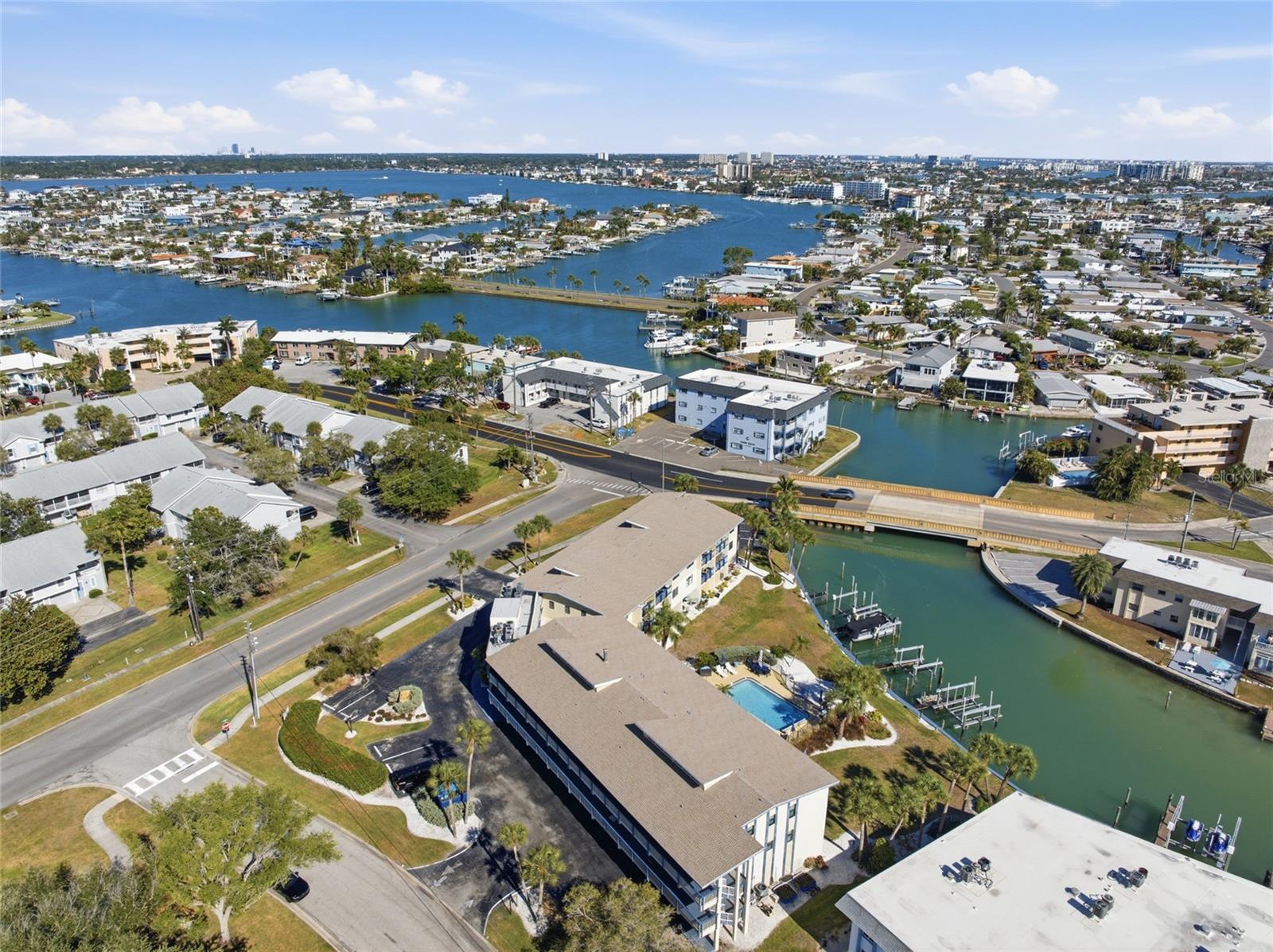 TIDES OF CAPRI WEST CONDO - Residential