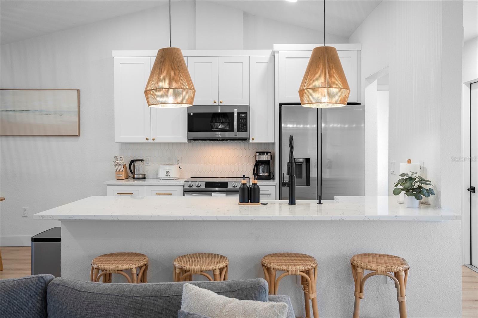 SOUTH VENICE - Residential