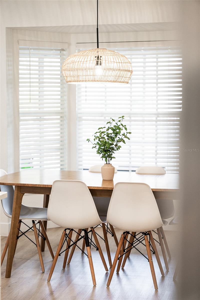 SOUTH VENICE - Residential