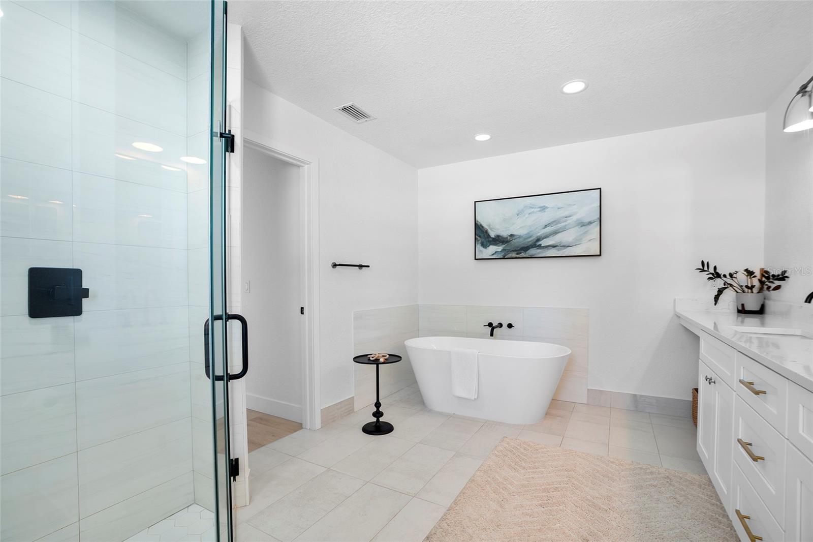 SOUTH VENICE - Residential