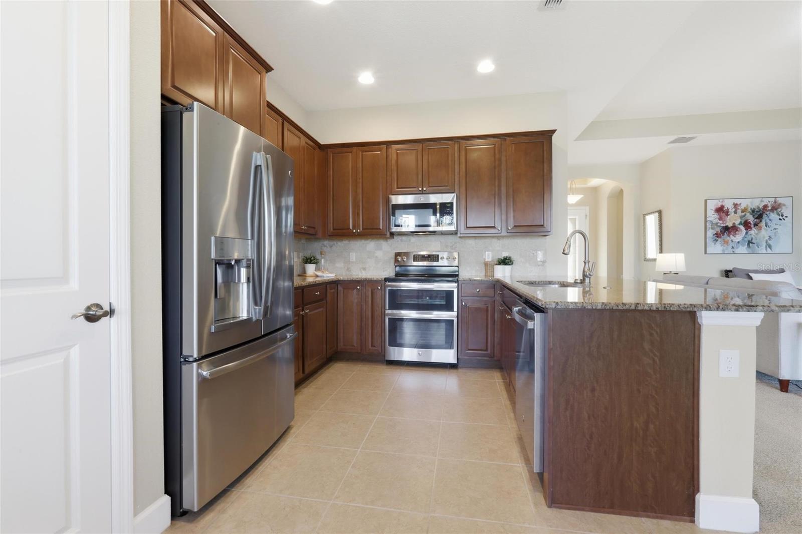 VICTORIA GARDENS PH 4 - Residential