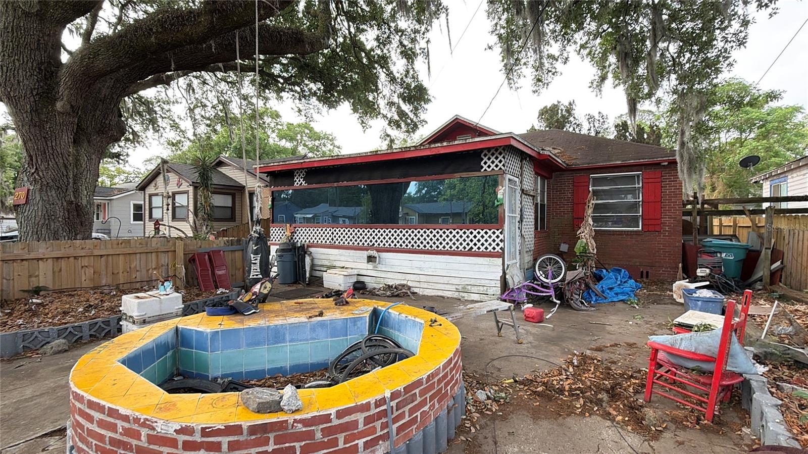 270 E 46TH STREET