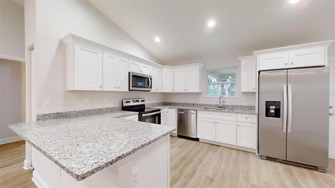 Tiny photo for 2571 SW Uplands Avenue, Dunnellon, FL 34431 (MLS # OM734482)