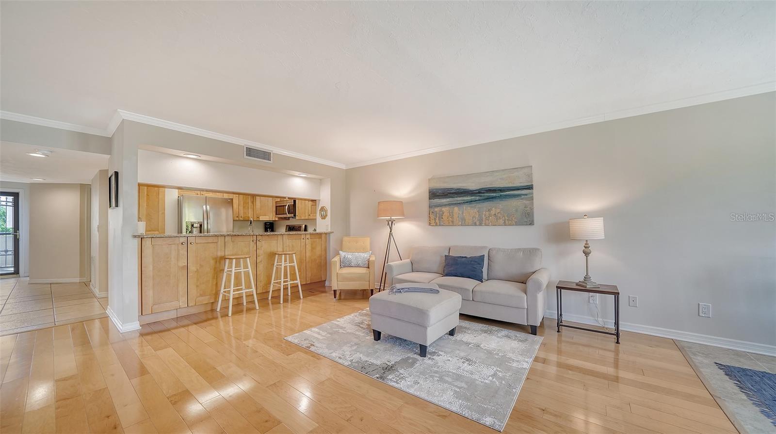 CENTRAL PARK - Residential Lease