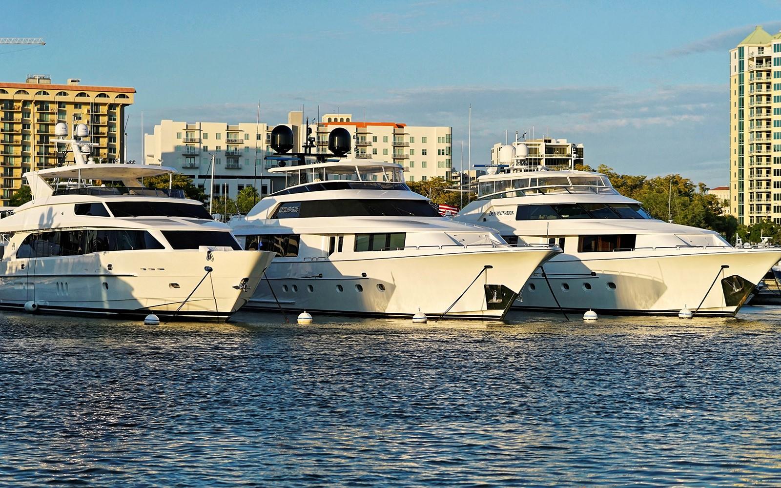 CENTRAL PARK - Residential Lease