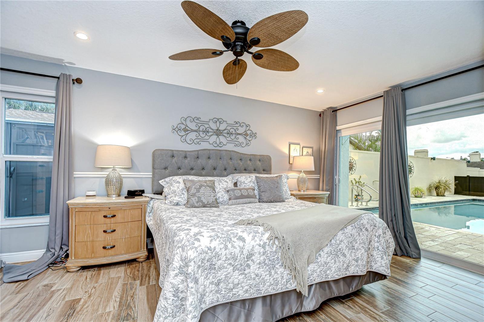 VILLAGE VI OF CARROLLWOOD VILL - Residential