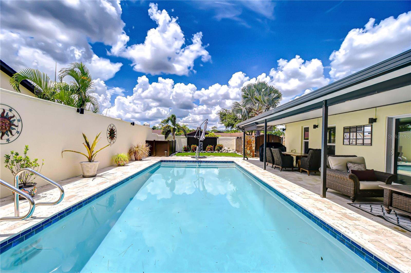 VILLAGE VI OF CARROLLWOOD VILL - Residential