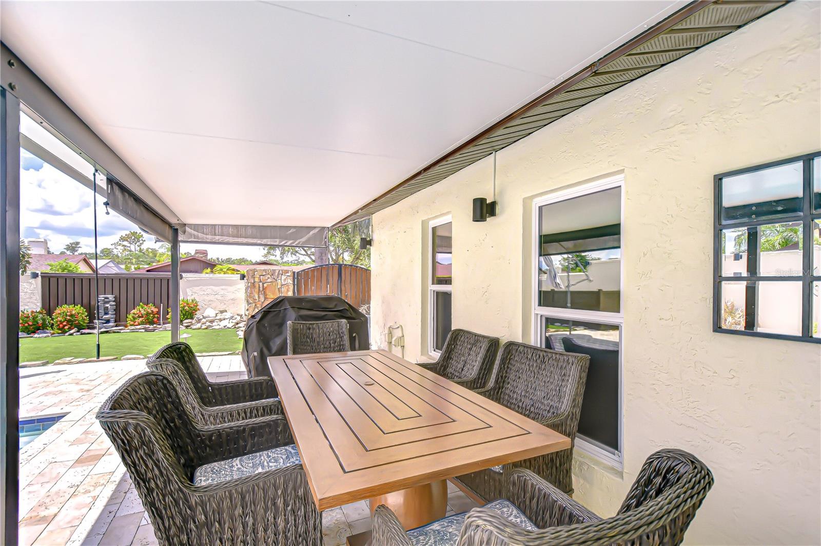 VILLAGE VI OF CARROLLWOOD VILL - Residential