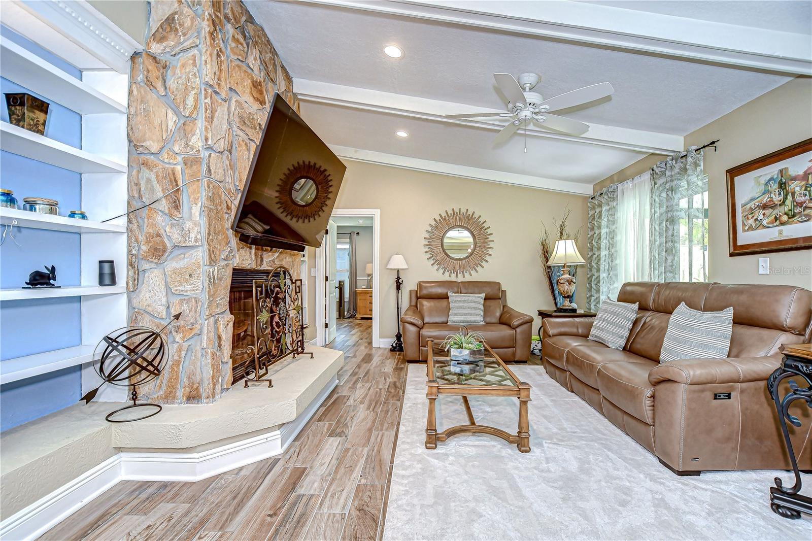 VILLAGE VI OF CARROLLWOOD VILL - Residential