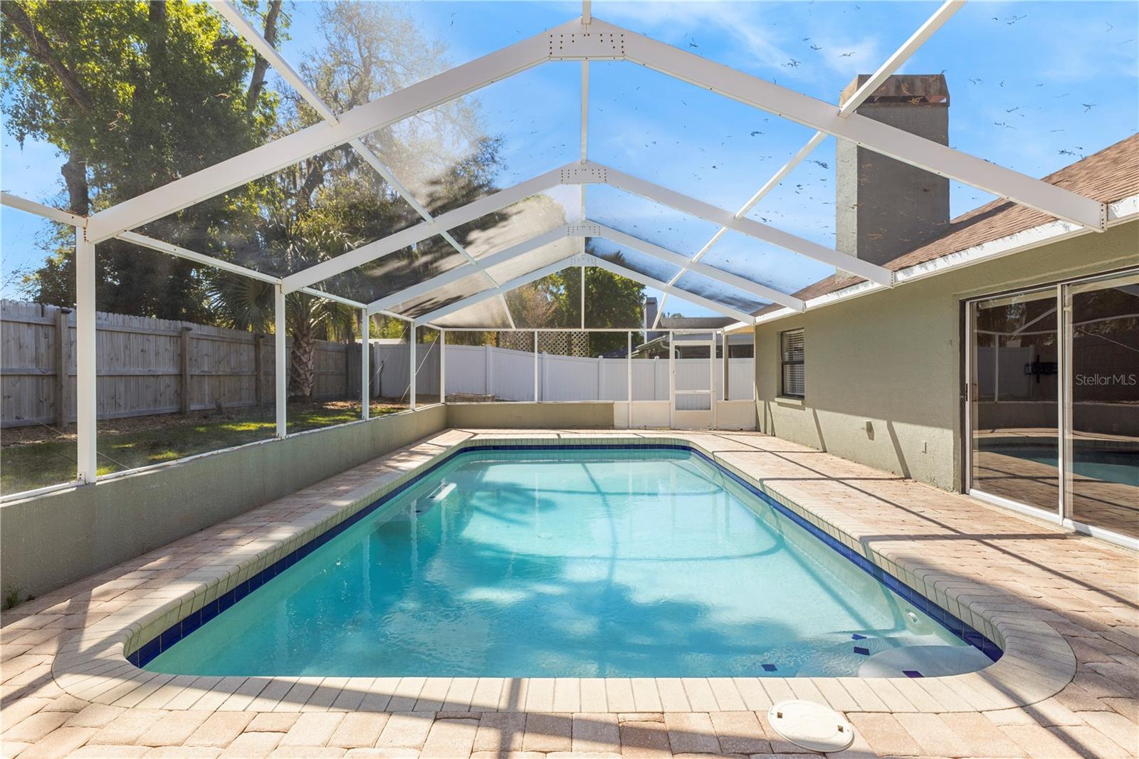 LAKE PADGETT - Residential