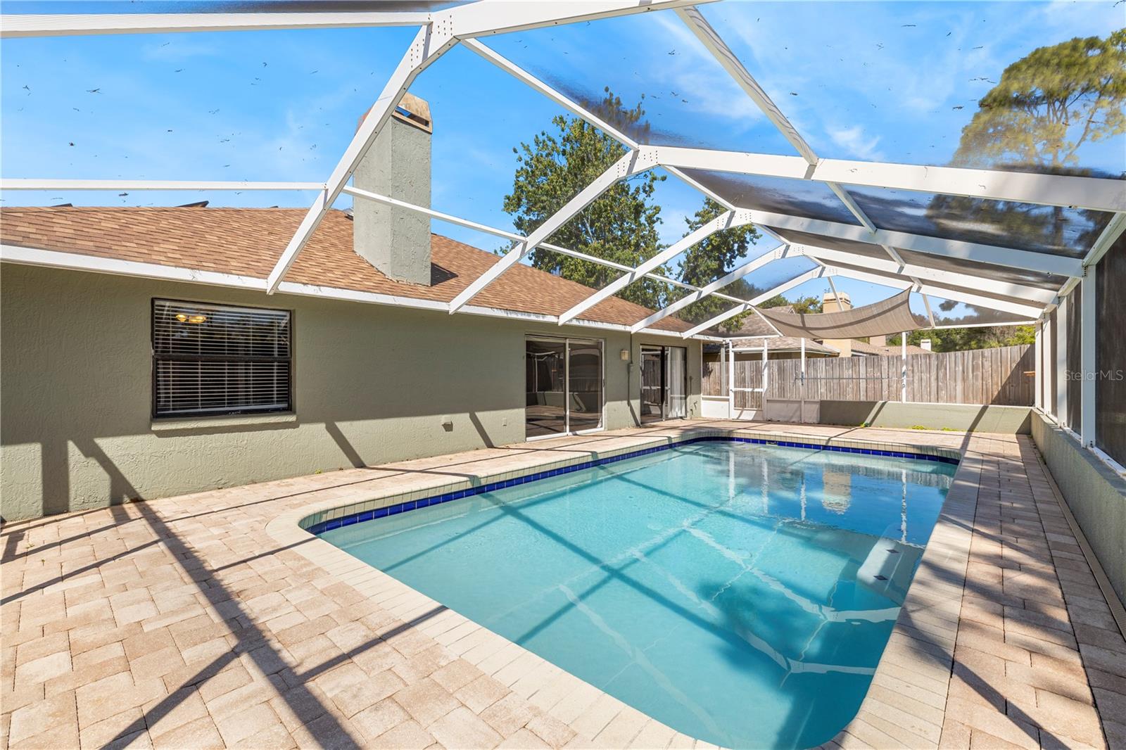 LAKE PADGETT - Residential