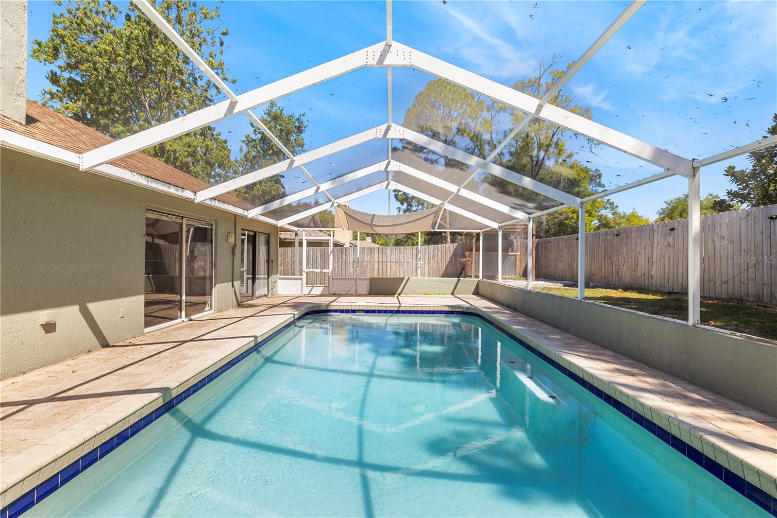 LAKE PADGETT - Residential