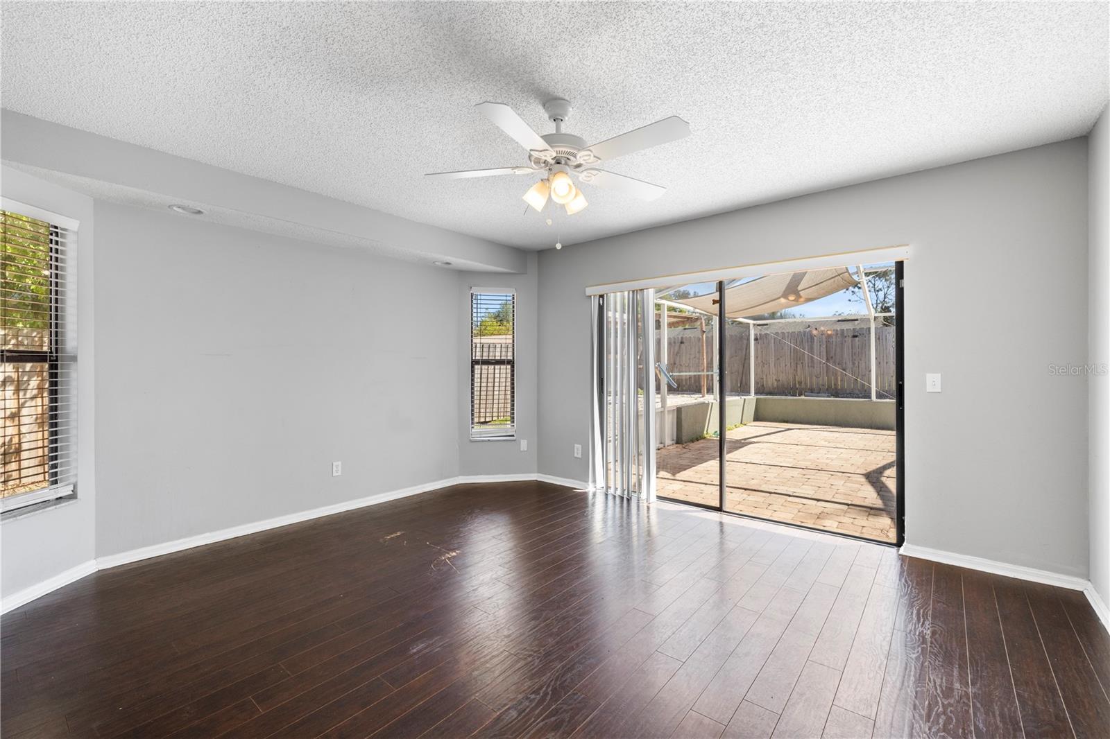 LAKE PADGETT - Residential