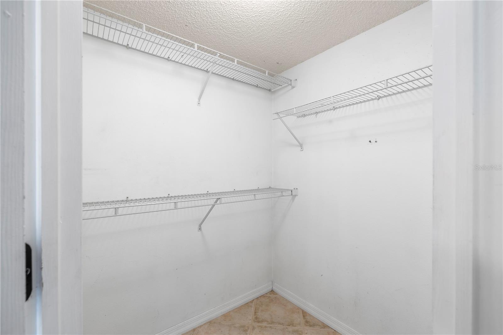 LAKE PADGETT - Residential