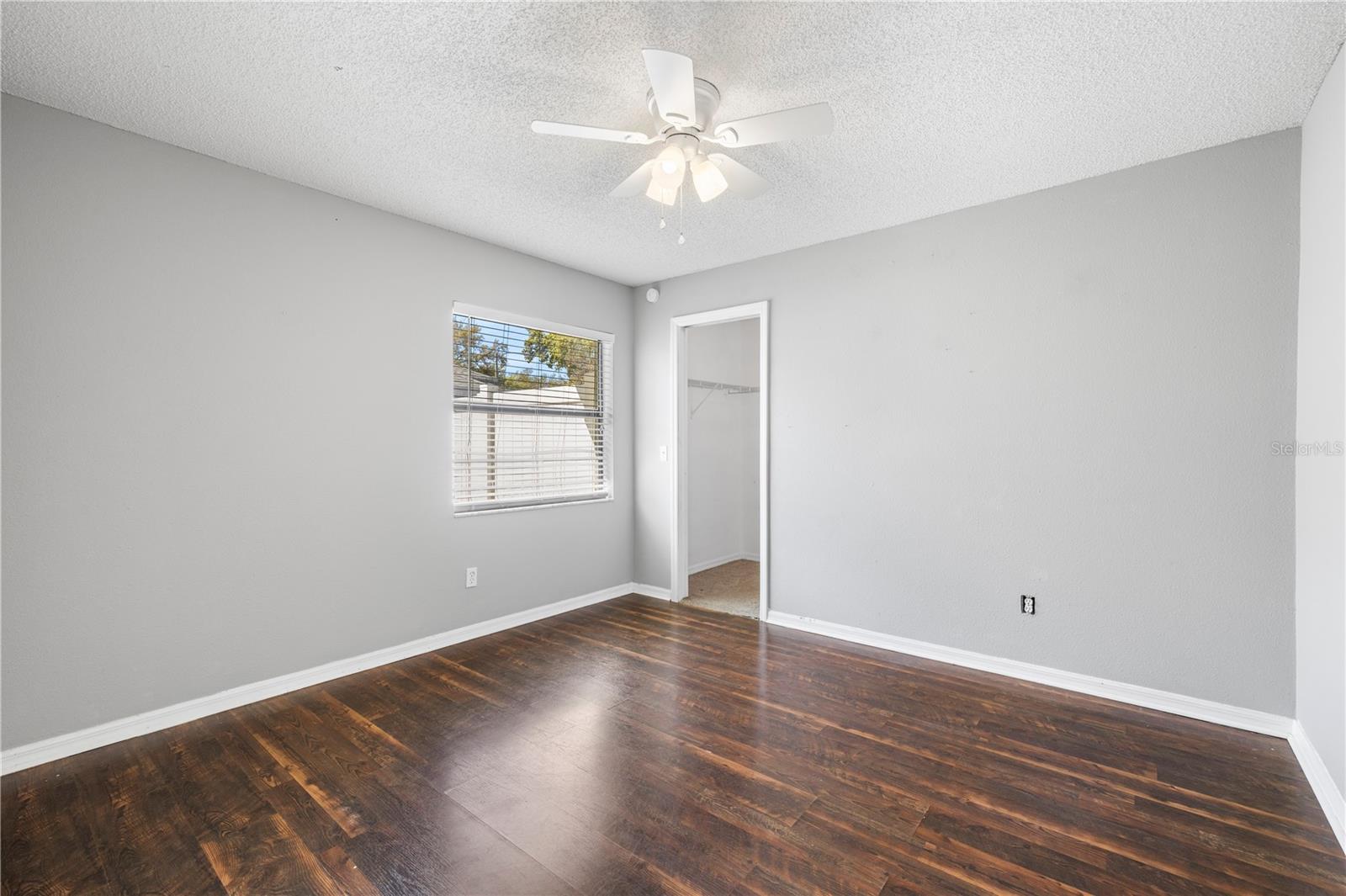 LAKE PADGETT - Residential