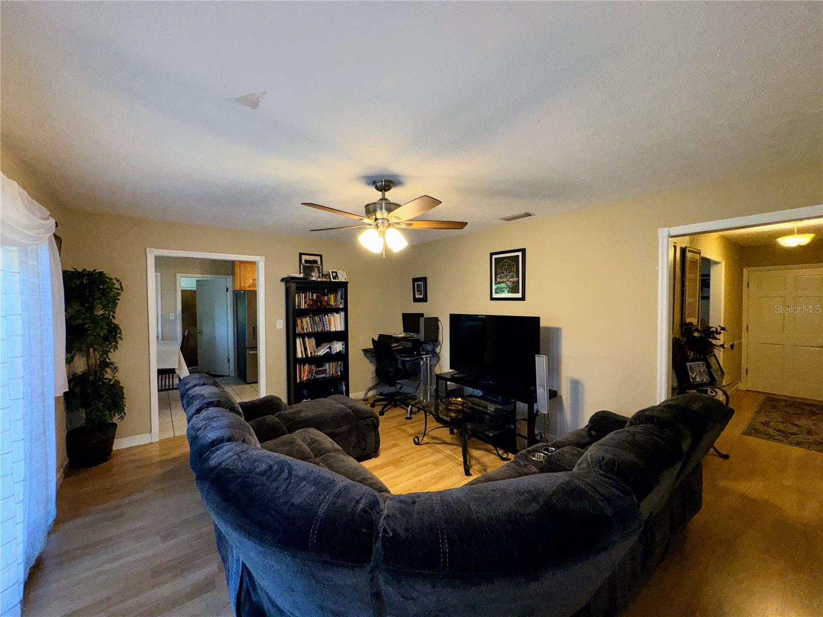 BRANDON FOREST SUB - Residential Lease