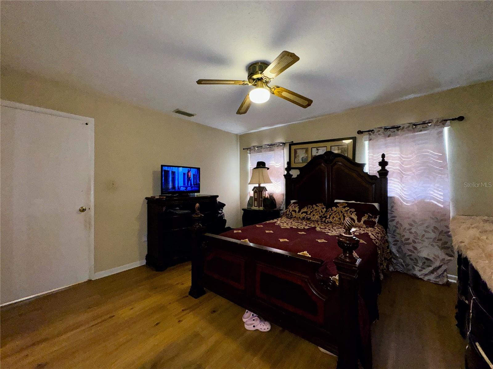 BRANDON FOREST SUB - Residential Lease