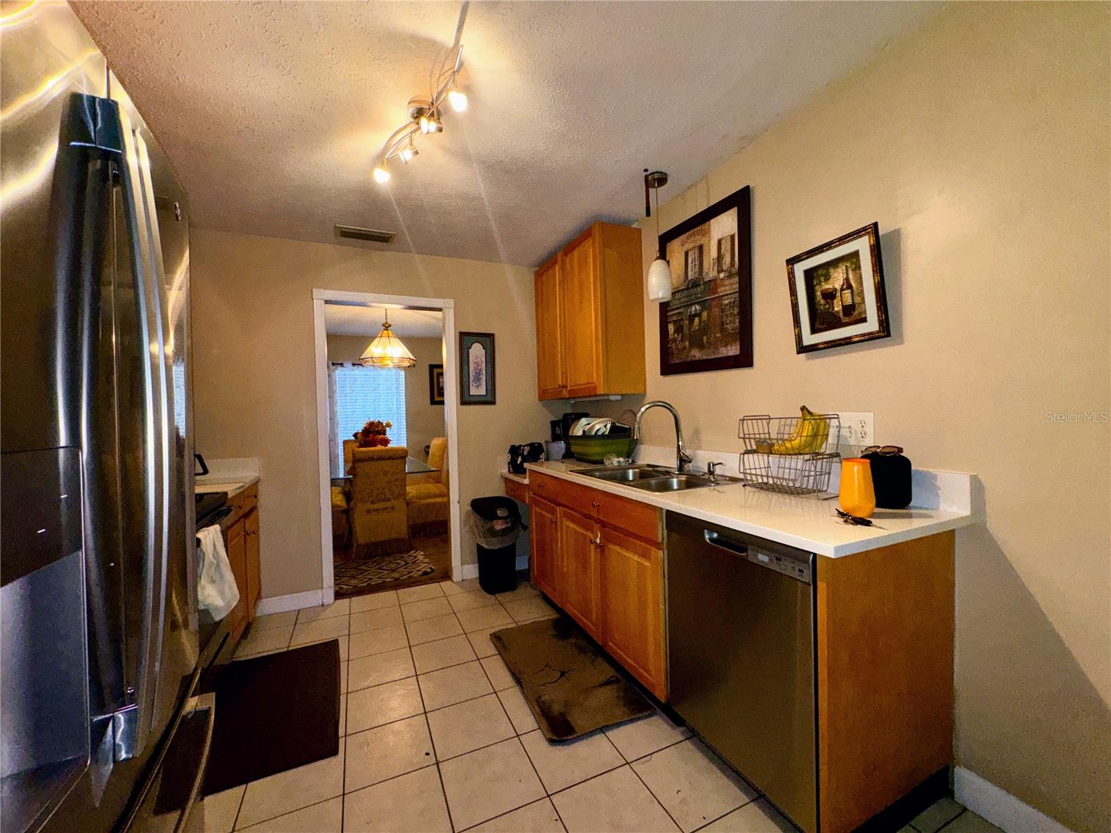 BRANDON FOREST SUB - Residential Lease