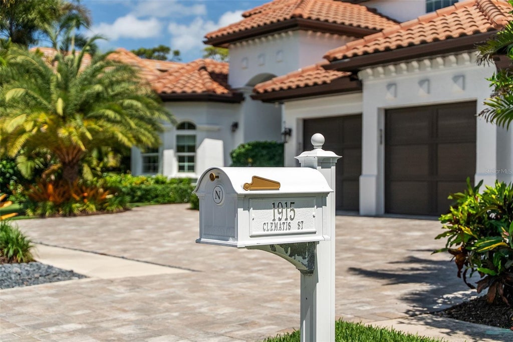 Photo of 1915 Clematis Street, Sarasota, FL 34239 (MLS # A4694616)