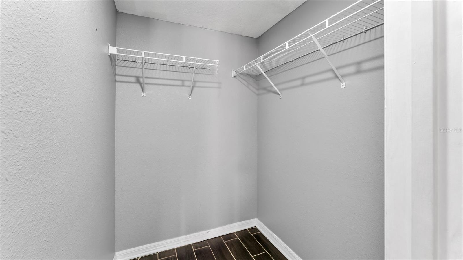 SPANISH OAKS - Residential