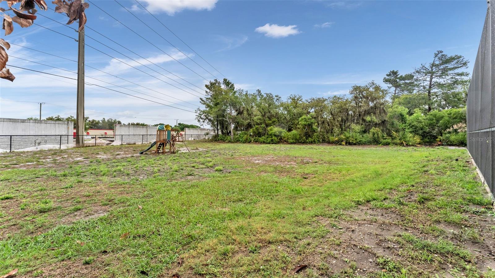 SPANISH OAKS - Residential