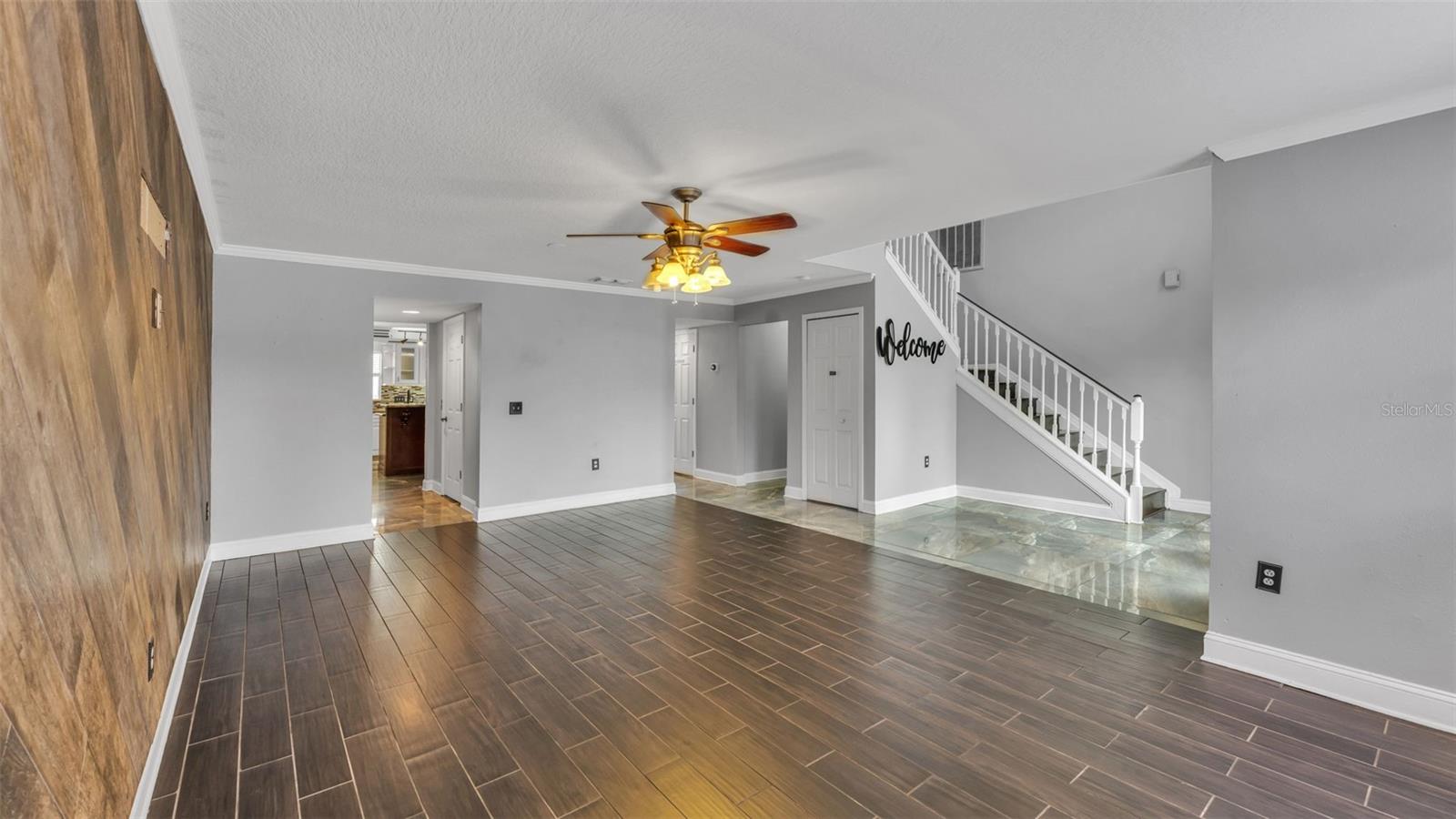 SPANISH OAKS - Residential