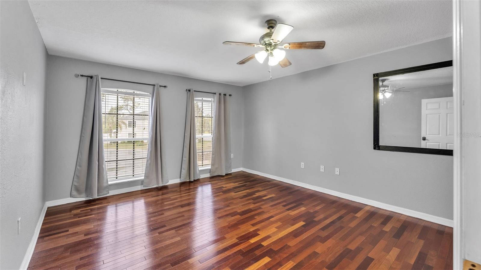 SPANISH OAKS - Residential