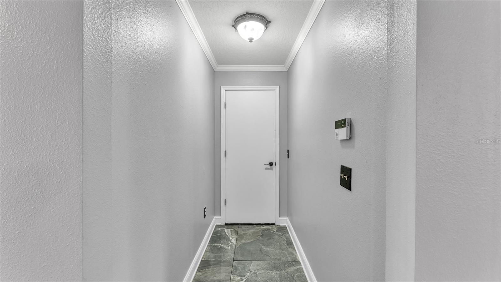 SPANISH OAKS - Residential