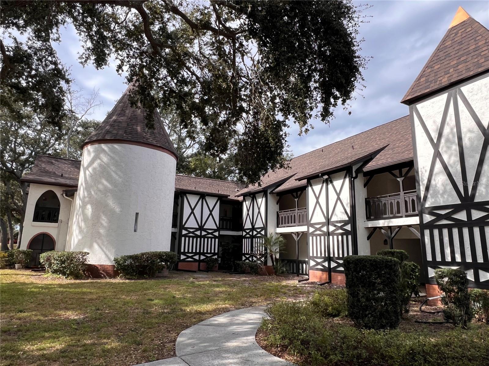 HARBOUR TOWNE CONDO - Residential