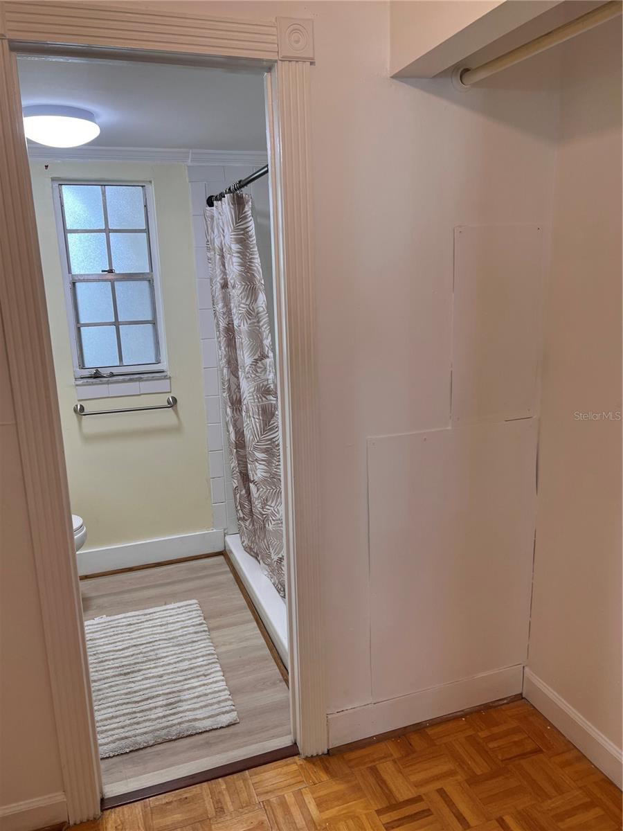 HARBOUR TOWNE CONDO - Residential